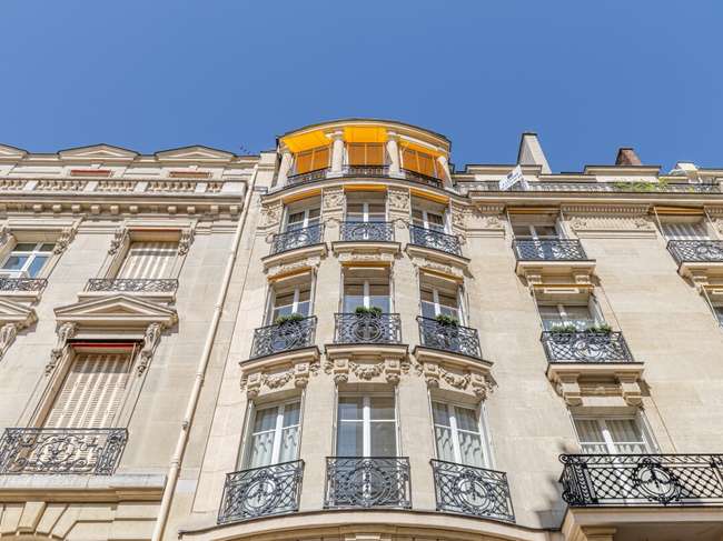 Appartement 7 pièces 238 m² · à Paris 16e · 238,1 m² · 2 990 000 €