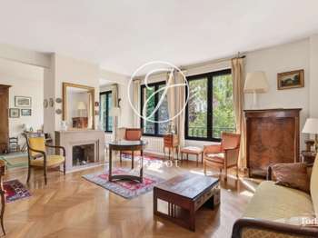 Vente Appartement 5 piècesParis 16e