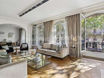 Appartement 6 pièces 178 m² · à Paris 17e · 178 m² · 2 190 000 €