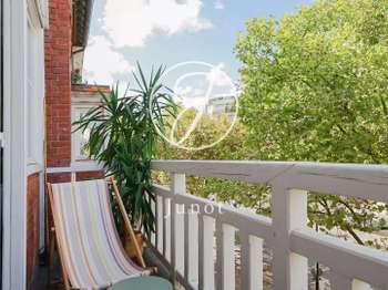 Vente Appartement 5 piècesParis 17e