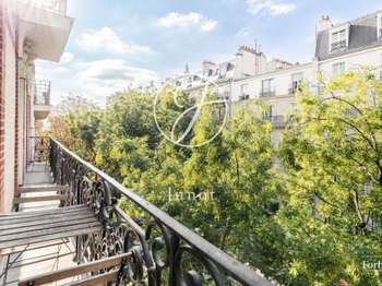 Vente Appartement 5 piècesParis 18e