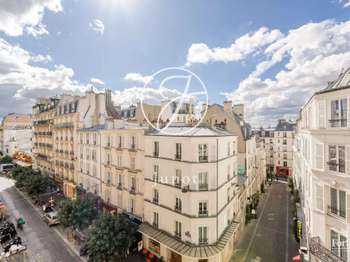 Vente Appartement 5 piècesParis 18e