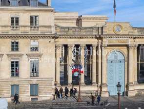 Vente Appartement 4 piècesParis 7e