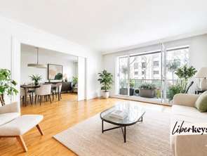 Vente Appartement 4 piècesParis 7e