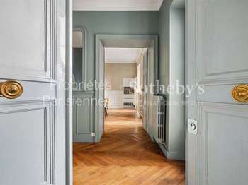 Vente Appartement 6 pièces +Paris 8e