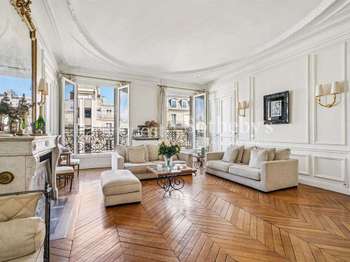 Vente Appartement 5 piècesParis 8e