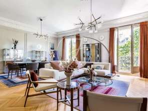 Vente Appartement 6 pièces +Paris 8e