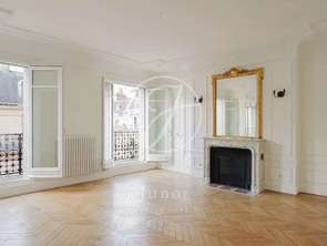 Vente Appartement 5 piècesParis 8e
