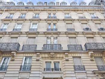 Vente Appartement 2 piècesParis 8e
