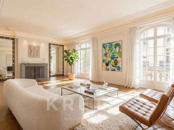Vente Appartement 6 pièces +Paris 8e