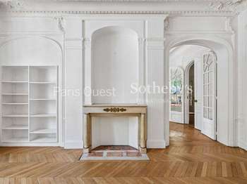 Vente Appartement 6 pièces +Paris 8e