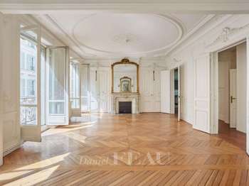 Vente Appartement 5 piècesParis 8e