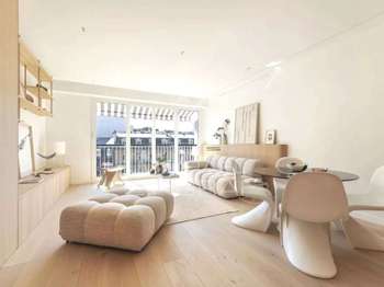 Appartement 3 pièces 81 m² · à Paris 8e · 81 m² · 2 750 000 €