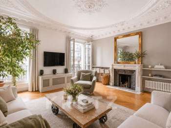 Vente Appartement 6 pièces +Paris 8e