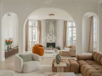 Vente Appartement 5 piècesParis 8e