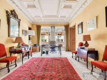 Vente Appartement 4 piècesParis 8e