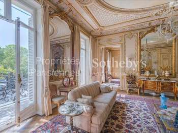 Vente Appartement 6 pièces +Paris 8e