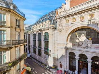 Vente Appartement 6 pièces +Paris 9e