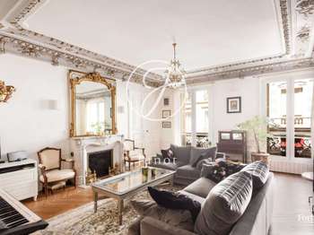 Vente Appartement 5 piècesParis 9e