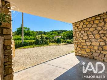 Vente appartement 3 pièces Pierrefeu-du-Var 83