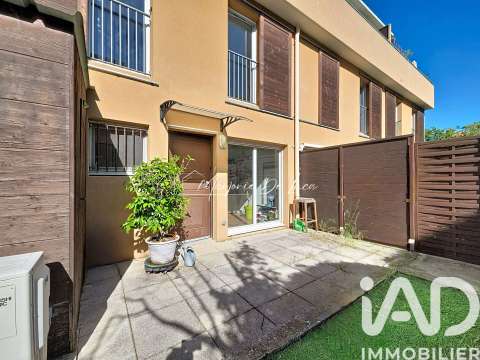 Vente appartement 3 pièces Plan-de-Cuques 13