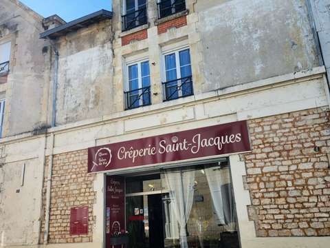 Vente appartement 3 pièces Pons 17