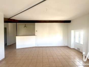 Appartement 4 pièces 77 m² · à Pont-Saint-Esprit · 77 m² · 89 000 €