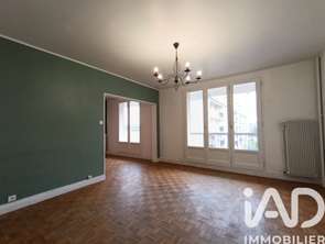 Vente Appartement 5 piècesPrix-lès-Mézières
