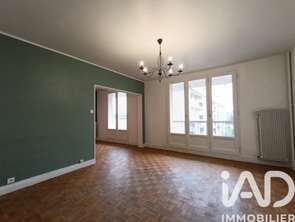 Vente Appartement 5 piècesPrix-lès-Mézières