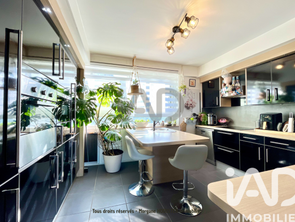 Vente Appartement 4 piècesPrix-lès-Mézières