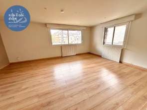 Vente Appartement 4 piècesRennes Bourg L'evêque