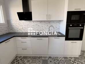 Vente Appartement 4 piècesRennes Bourg L'evêque
