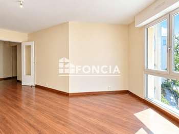 Vente Appartement 3 piècesRennes Bourg L'evêque