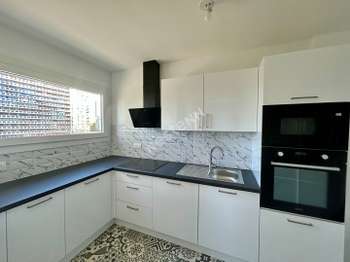 Vente Appartement 4 piècesRennes Bourg L'evêque