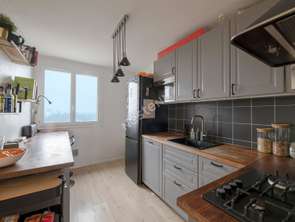 Vente Appartement 5 piècesRennes Brequigny