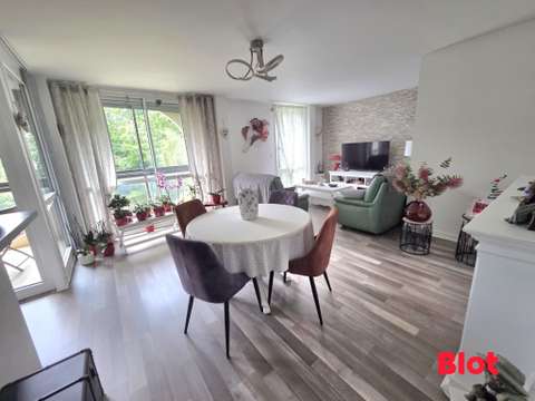 Vente appartement 4 pièces Rennes Brequigny 35