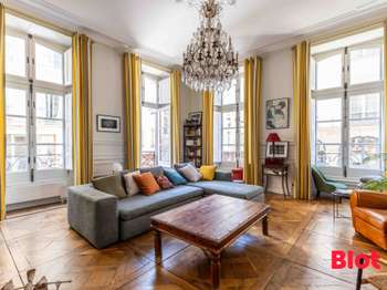 Vente Appartement 5 piècesRennes Centre Ville