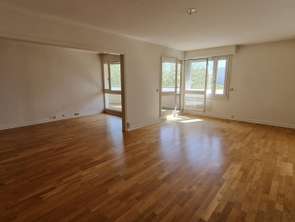 Vente Appartement 5 piècesRennes Centre Ville