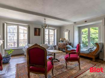 Vente Appartement 4 piècesRennes Centre Ville