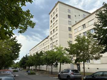 Vente Appartement 4 piècesRennes Jeanne D'arc
