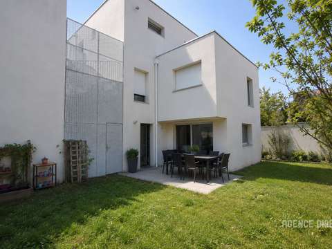 Vente appartement 5 pièces Rennes Sacré Coeurs 35