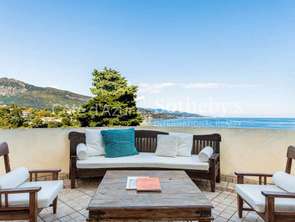 Vente Appartement 3 piècesRoquebrune-Cap-Martin