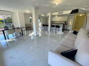 Vente appartement 3 pièces Roquebrune-Cap-Martin 06