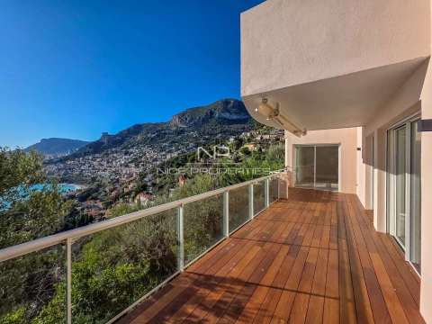 Vente appartement 4 pièces Roquebrune-Cap-Martin 06