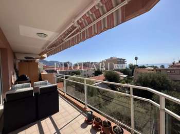Vente appartement 3 pièces Roquebrune-Cap-Martin 06