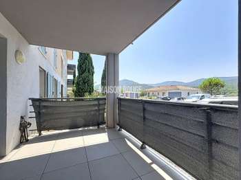 Vente appartement 3 pièces Roquebrune-sur-Argens 83