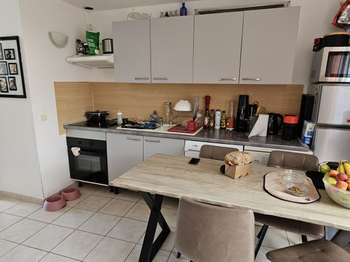Vente appartement 3 pièces Rougiers 83