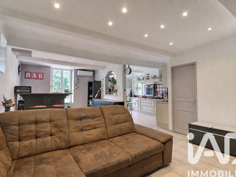 Vente appartement 4 pièces Rougiers 83