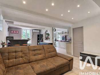 Vente appartement 4 pièces Rougiers 83
