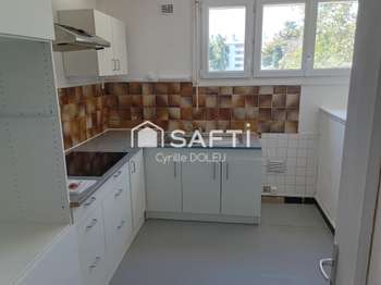 Vente Appartement 4 piècesSaint-Brieuc L'europe, Ginglin, Le Plateau, Zi